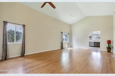 562 S Danyell Drive, Chandler, AZ 85225 - Photo 6