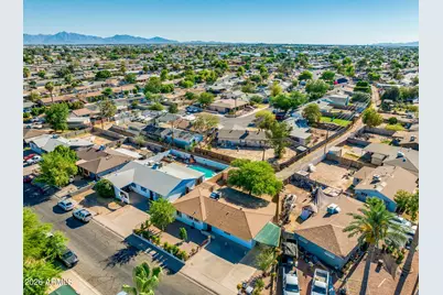 5618 N 35th Drive, Phoenix, AZ 85019 - Photo 44