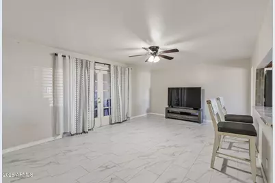 5618 N 35th Drive, Phoenix, AZ 85019 - Photo 6