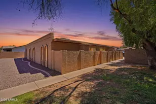 1415 N Pleasant Dr, Chandler, AZ 85225 - Photo 2