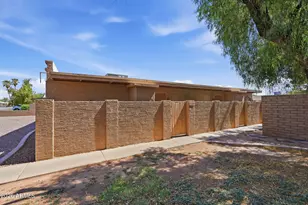 1415 N Pleasant Dr, Chandler, AZ 85225 - Photo 20