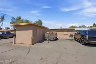 1415 N Pleasant Dr, Chandler, AZ 85225 - Photo 40