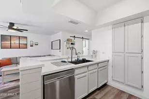 2970 N Oregon St, Chandler, AZ 85225 - Photo 8