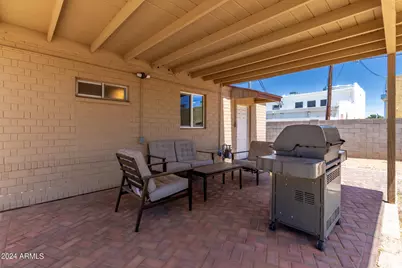 527 E Whitton Avenue, Phoenix, AZ 85012 - Photo 24