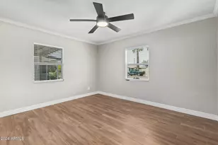 527 E Whitton Ave, Phoenix, AZ 85012 - Photo 20