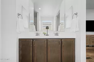 380 W Pelipa Dr, San Tan Valley, AZ 85140 - Photo 14