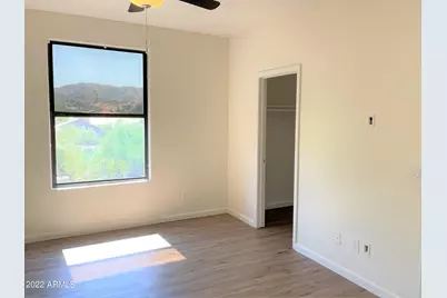 112 W Milada Drive, Phoenix, AZ 85041 - Photo 6