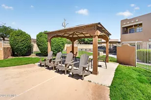 1425 E Desert Cove Ave, Phoenix, AZ 85020 - Photo 28