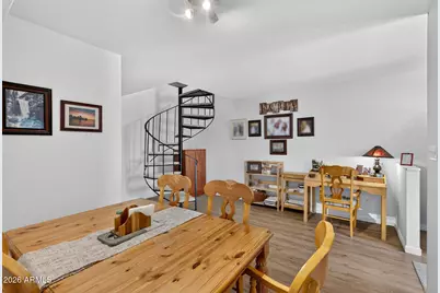 1425 E Desert Cove Avenue #3, Phoenix, AZ 85020 - Photo 8