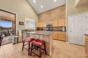 6626 S Cartier Dr, Gilbert, AZ 85298 - Photo 2