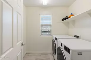 4214 S 58th Dr, Phoenix, AZ 85043 - Photo 38