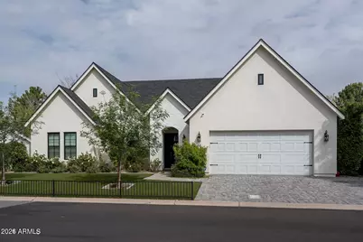 16 W Ocotillo Road, Phoenix, AZ 85013 - Photo 1