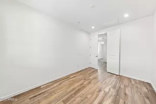 33250 N 134th Ln, Peoria, AZ 85383 - Photo 10