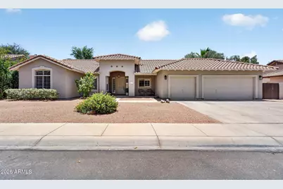 902 N Oxford Lane, Chandler, AZ 85225 - Photo 2