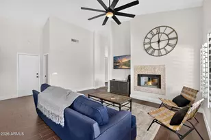 902 N Oxford Ln, Chandler, AZ 85225 - Photo 14