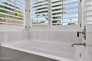 902 N Oxford Ln, Chandler, AZ 85225 - Photo 42