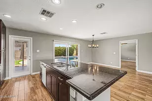 1340 E Donner Dr, Tempe, AZ 85282 - Photo 10