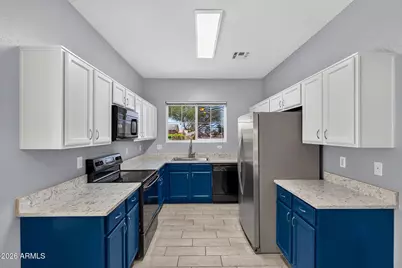 15542 N 136th Lane, Surprise, AZ 85374 - Photo 12