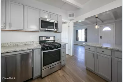 2205 W Cambridge Avenue, Phoenix, AZ 85009 - Photo 4