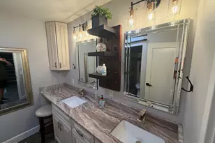 2031 E Cairo Dr, Tempe, AZ 85282 - Photo 24