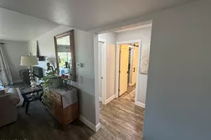 2031 E Cairo Dr, Tempe, AZ 85282 - Photo 20