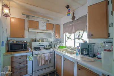 50740 W Julie Lane, Maricopa, AZ 85139 - Photo 28