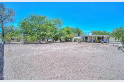 50740 W Julie Lane, Maricopa, AZ 85139 - Photo 18
