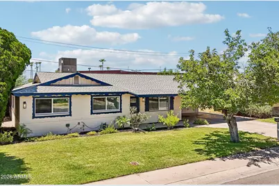 2401 W Echo Lane, Phoenix, AZ 85021 - Photo 2