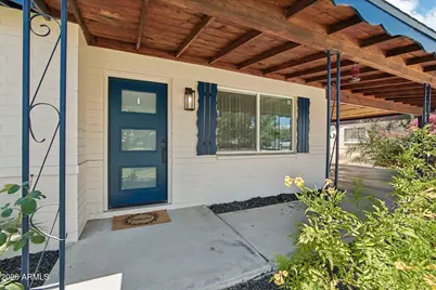 2401 W Echo Lane, Phoenix, AZ 85021 - Photo 4