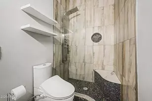 2460 E Vaughn Ave, Gilbert, AZ 85234 - Photo 32