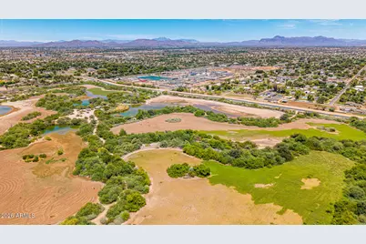 2460 E Vaughn Avenue, Gilbert, AZ 85234 - Photo 60
