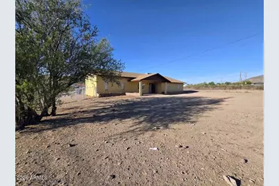 4012 W Carver Road, Laveen, AZ 85339 - Photo 16