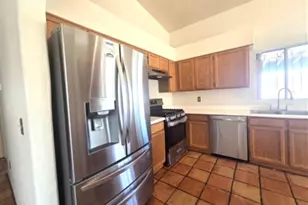 7061 S Avenida Estrada, Tucson, AZ 85746 - Photo 8