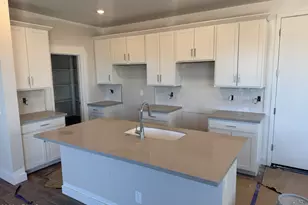 2279 S Swan Ct, Gilbert, AZ 85295 - Photo 2