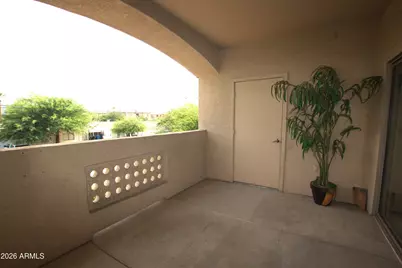 920 E Devonshire Avenue #2002, Phoenix, AZ 85014 - Photo 12