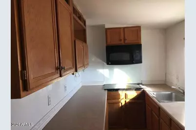 1711 S 28th Drive, Phoenix, AZ 85009 - Photo 6