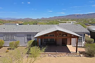 42721 N 14th St, New River, AZ 85087 - Photo 1