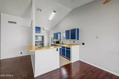 10005 N 64th Avenue, Glendale, AZ 85302 - Photo 14