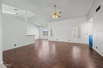 10005 N 64th Avenue, Glendale, AZ 85302 - Photo 6