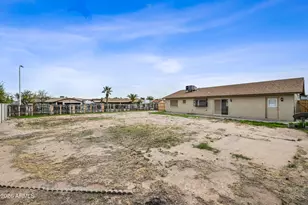 11102 W Turney Ave, Phoenix, AZ 85037 - Photo 4