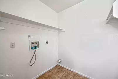 11102 W Turney Avenue, Phoenix, AZ 85037 - Photo 10