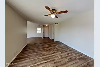 521 E Rosemonte Drive, Phoenix, AZ 85024 - Photo 2
