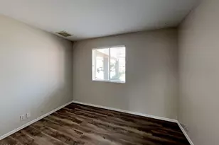 521 E Rosemonte Dr, Phoenix, AZ 85024 - Photo 8
