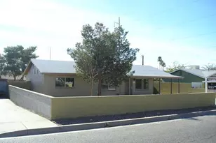 1207 E Christy Dr, Phoenix, AZ 85020 - Photo 1