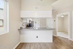 170 E Guadalupe Rd, Gilbert, AZ 85234 - Photo 14