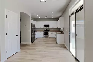 329 E Diamond Trail, San Tan Valley, AZ 85143 - Photo 4