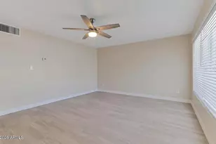 216 S Hobson, Mesa, AZ 85204 - Photo 10