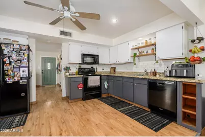 2340 W Ponderosa Lane, Phoenix, AZ 85023 - Photo 10