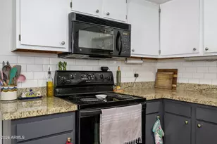 2340 W Ponderosa Ln, Phoenix, AZ 85023 - Photo 12