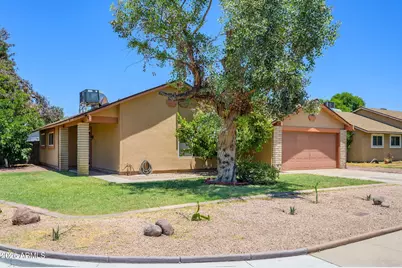 2340 W Ponderosa Lane, Phoenix, AZ 85023 - Photo 2